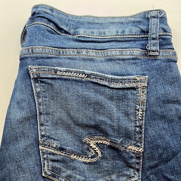 Silver Jeans Elyse Bermuda Short High Rise Size 30 - Picture 12 of 16